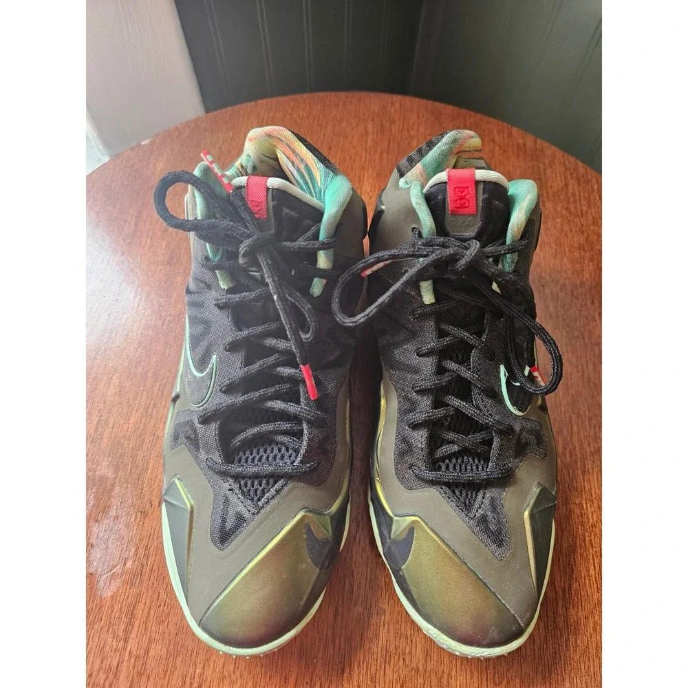 Nike LeBron 11 Kings‎ Pride 621712-700 Kids Basketball Shoes sneakers size 4.5Y
